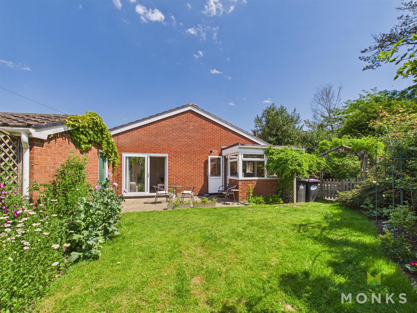 Oaklands 49 Hazlitt Place, Shrewsbury, SY4 5JP For Sale